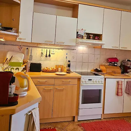 Laxmi Happy Home In Historical Praga Esterno foto
