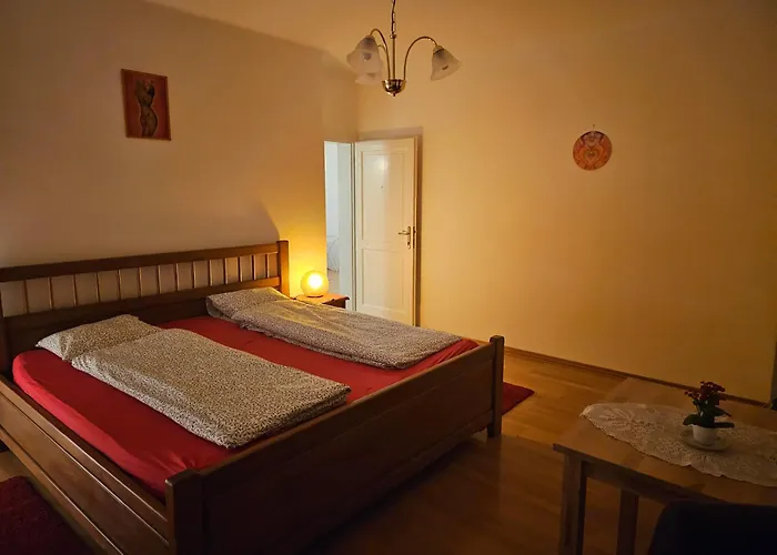 Laxmi Happy Home In Historical Prague