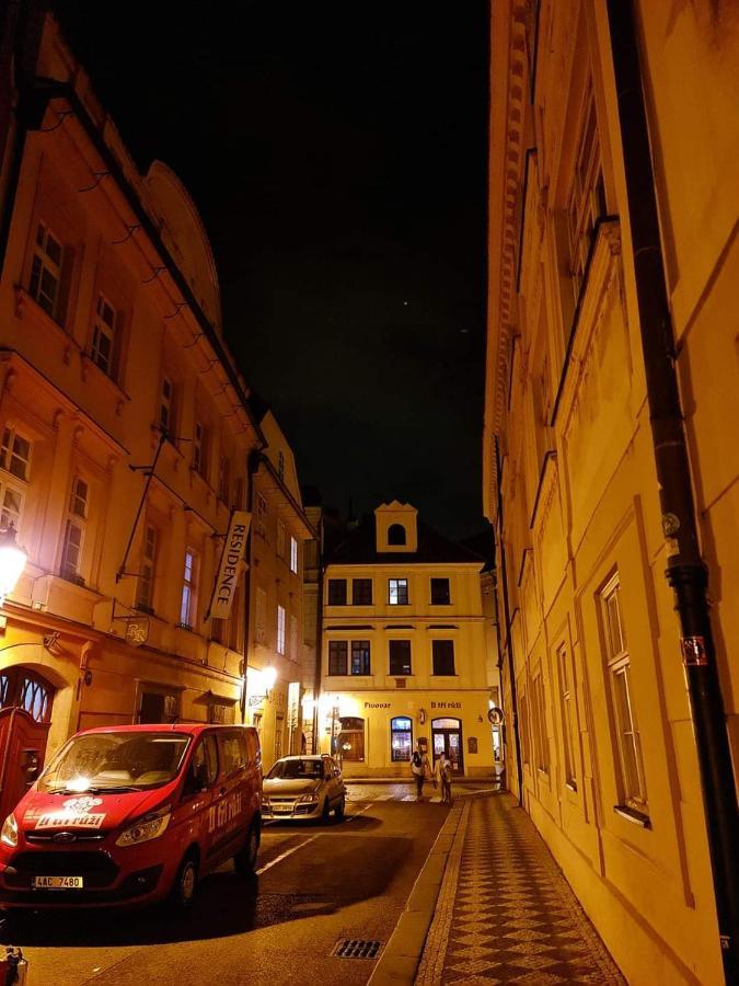 Homestay Laxmi Happy In Historical Prague